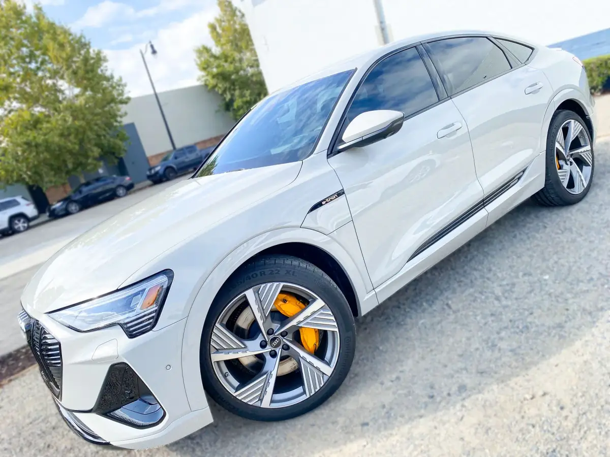 Audi Q8 e-tron with ceramic window tint