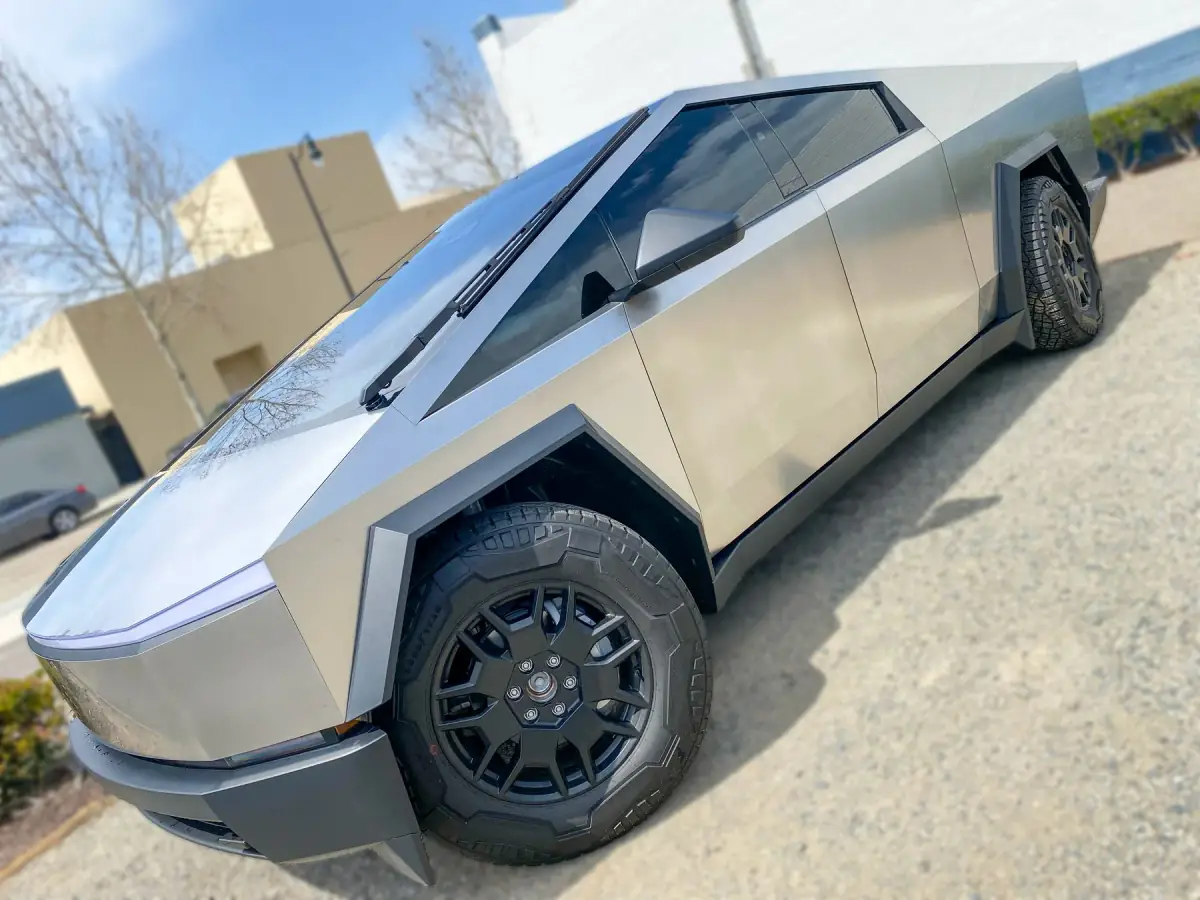 Tesla Cybertruck with ceramic window tint